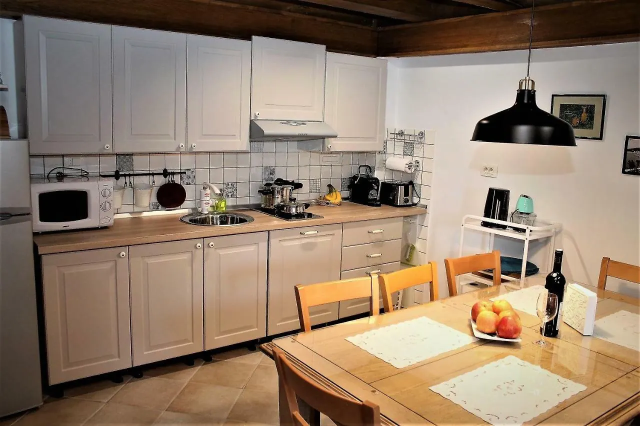 Apartment Apartmani Vila Angelina Selce