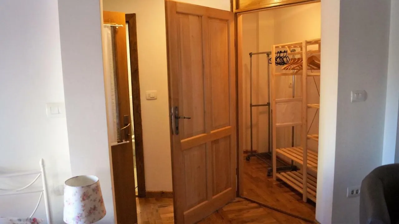 Apartmani Vila Angelina Selce 0*,
